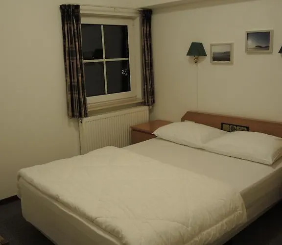 Vakantiewoningen Pinkers 別荘