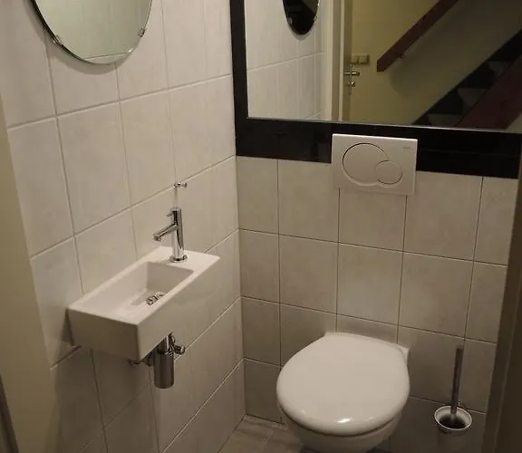 Vakantiewoningen Pinkers * غولبين